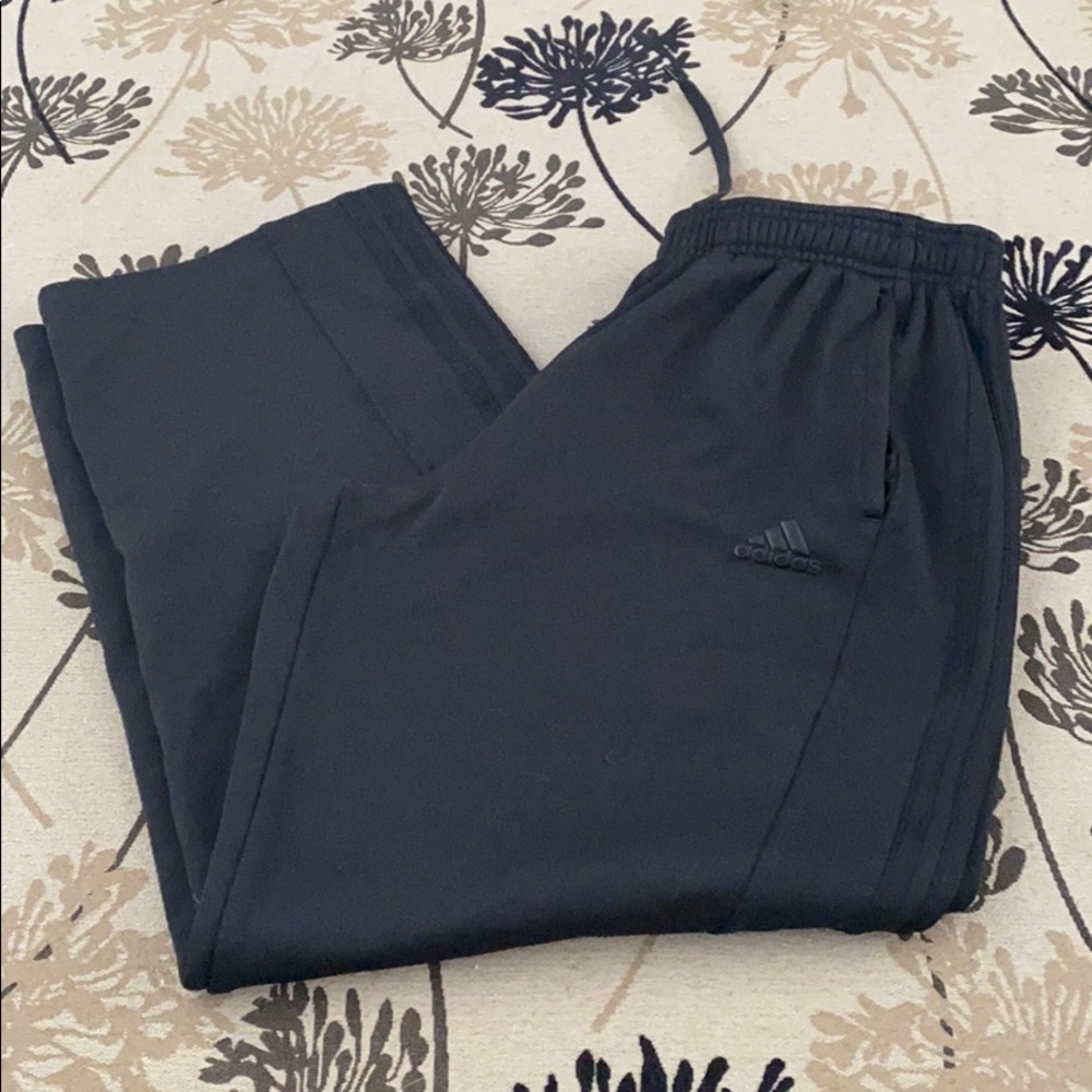 Men’s Adidas size large sweatpants bootcut